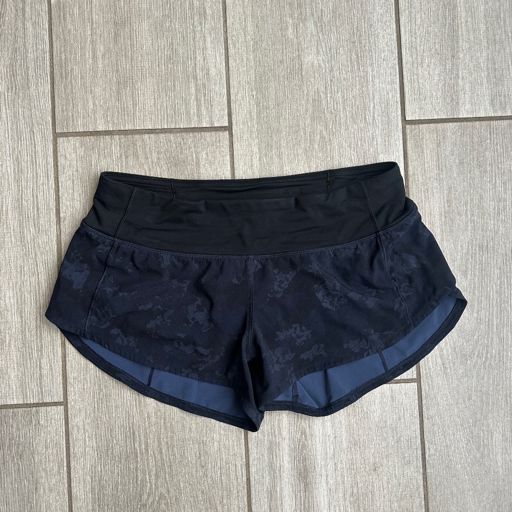 Lululemon | Speedup Low Rise Lined Short 2.5" | Size 4